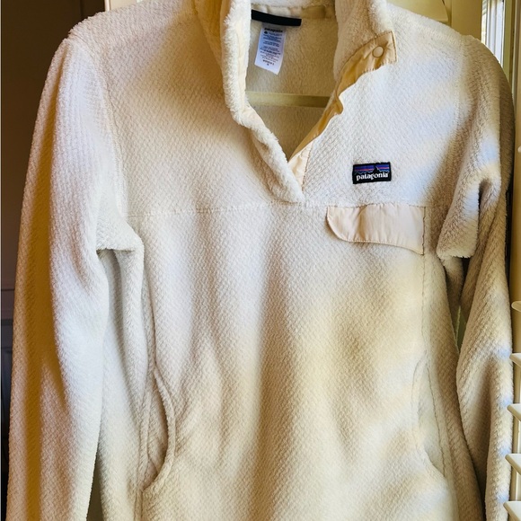 Patagonia Cream Fleece Pullover - Picture 1 of 5